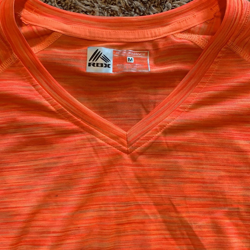Athletic top - Picture 2 of 2